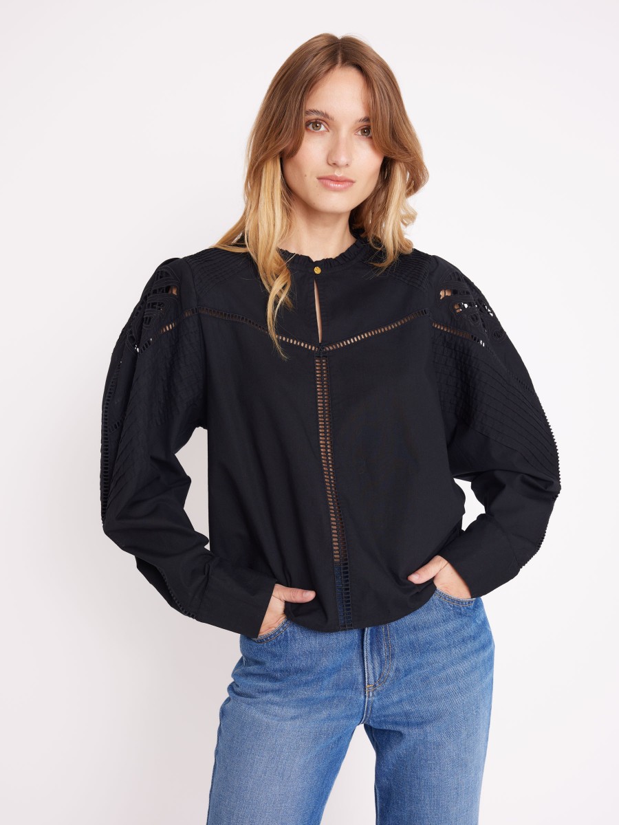 BARBARA | Plain black blouse with embroidery