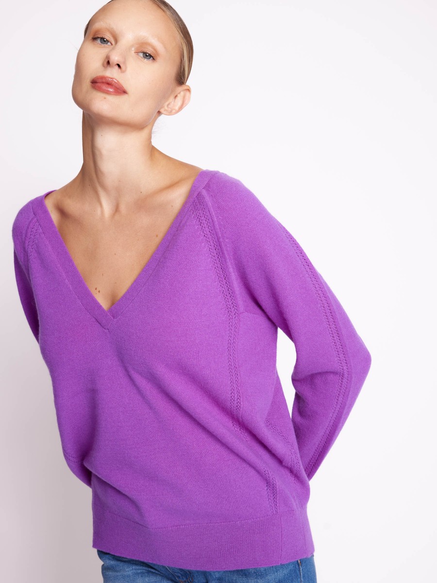 EBENA | Purple cashmere V-neck jumper