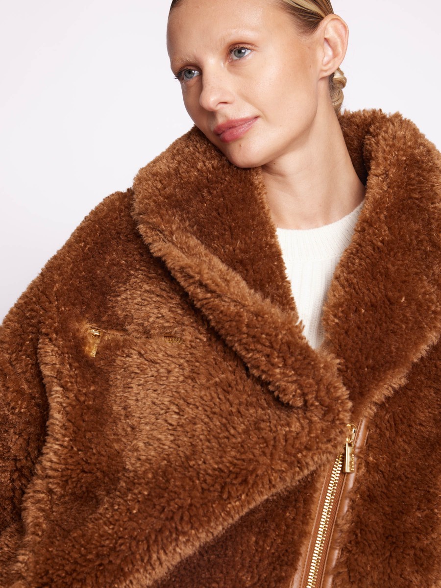 MADIA  Camel oversized coat in faux fur