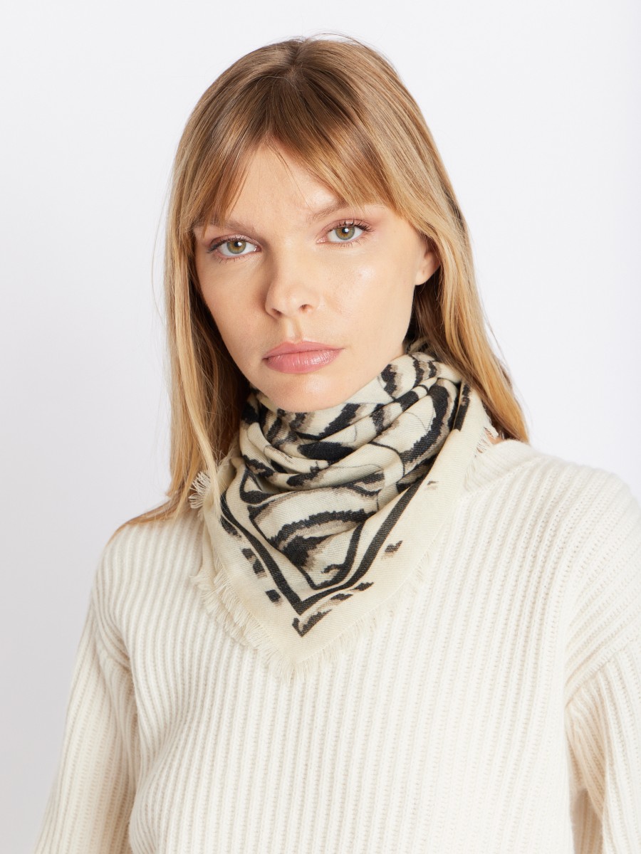 FAUVE | Beige animal print scarf