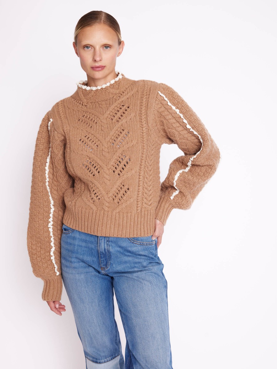 ATHENA | Jersey de punto camel con cuello alto