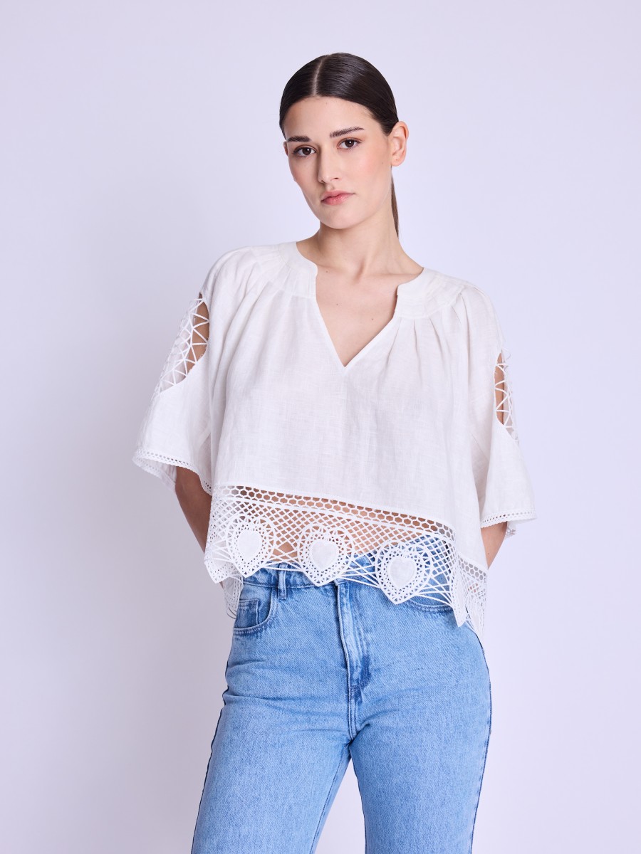 TALULA | White linen top with heart embroidery