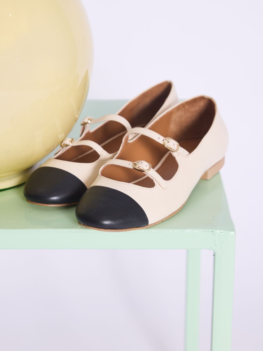 Ballerina OLIVA | Beige leather ballerina with black toe