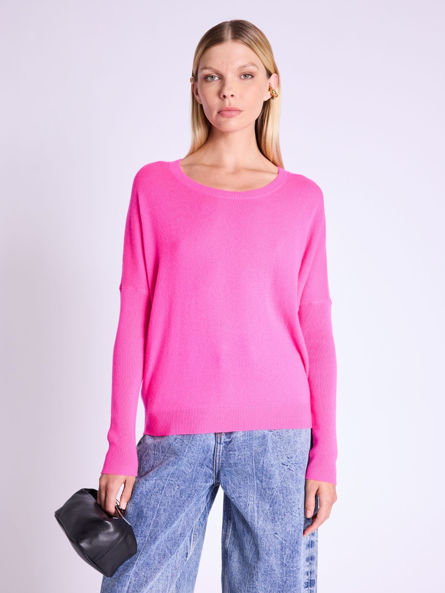 APOLONIA Sweater | Pink Sweater with Wings on the Back