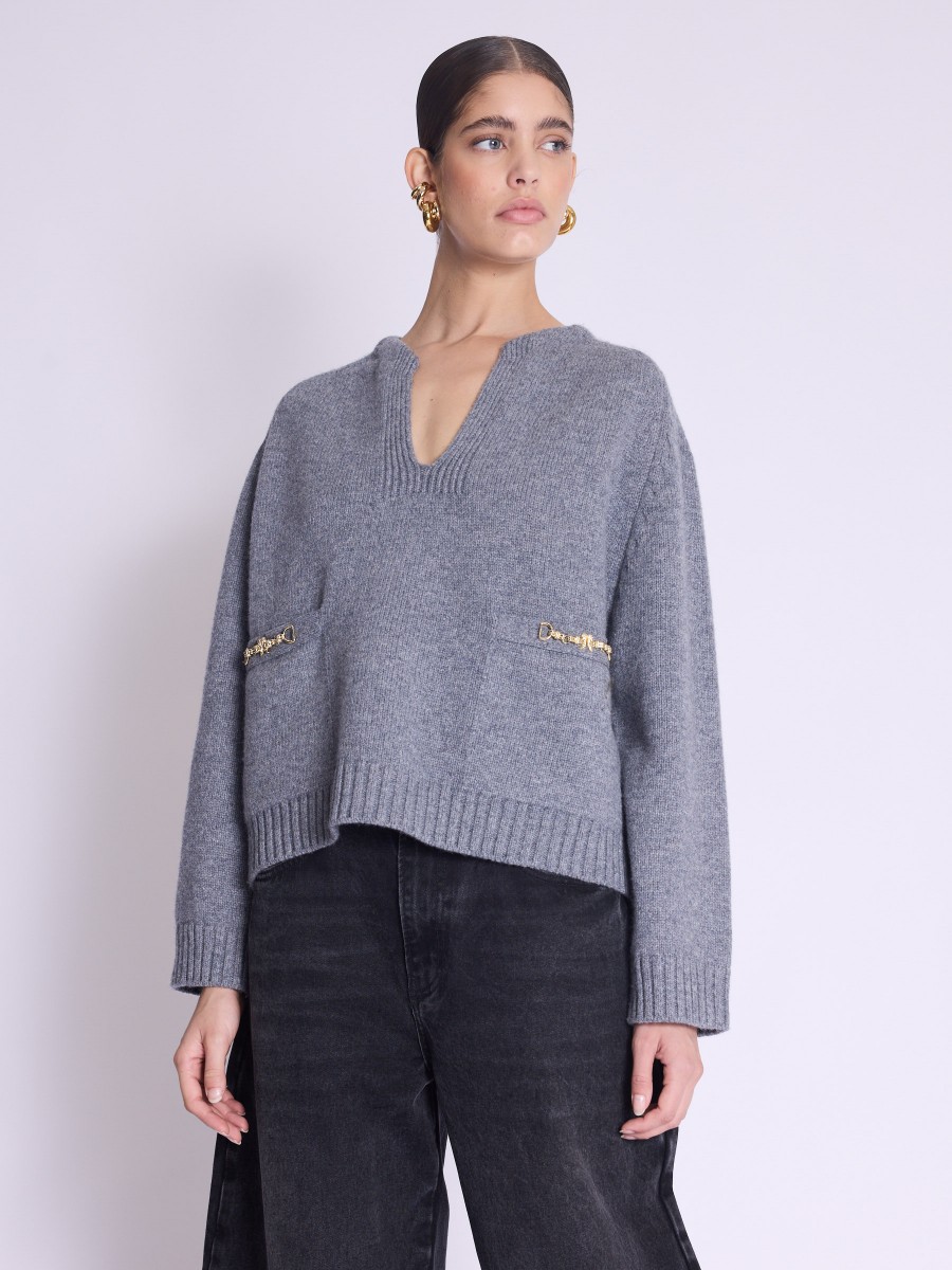 Pull ARIELLE | Pull court manches longues avec chaînes sur les poches