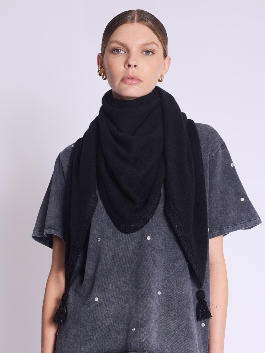 OLGA scarf  | Scarf with pompom and black lurex