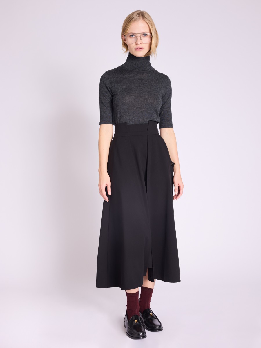 JAKIE skirt | Plain black mid-length skirt