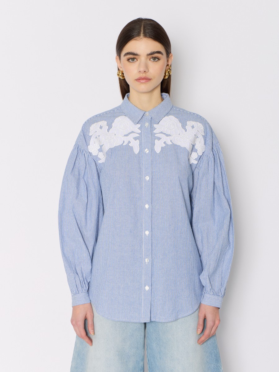 CABINA | Chemise bleue à rayures et broderies