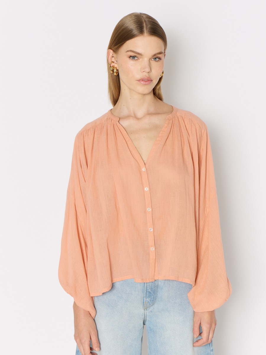 CREEK | Loose and flowing pink shirt